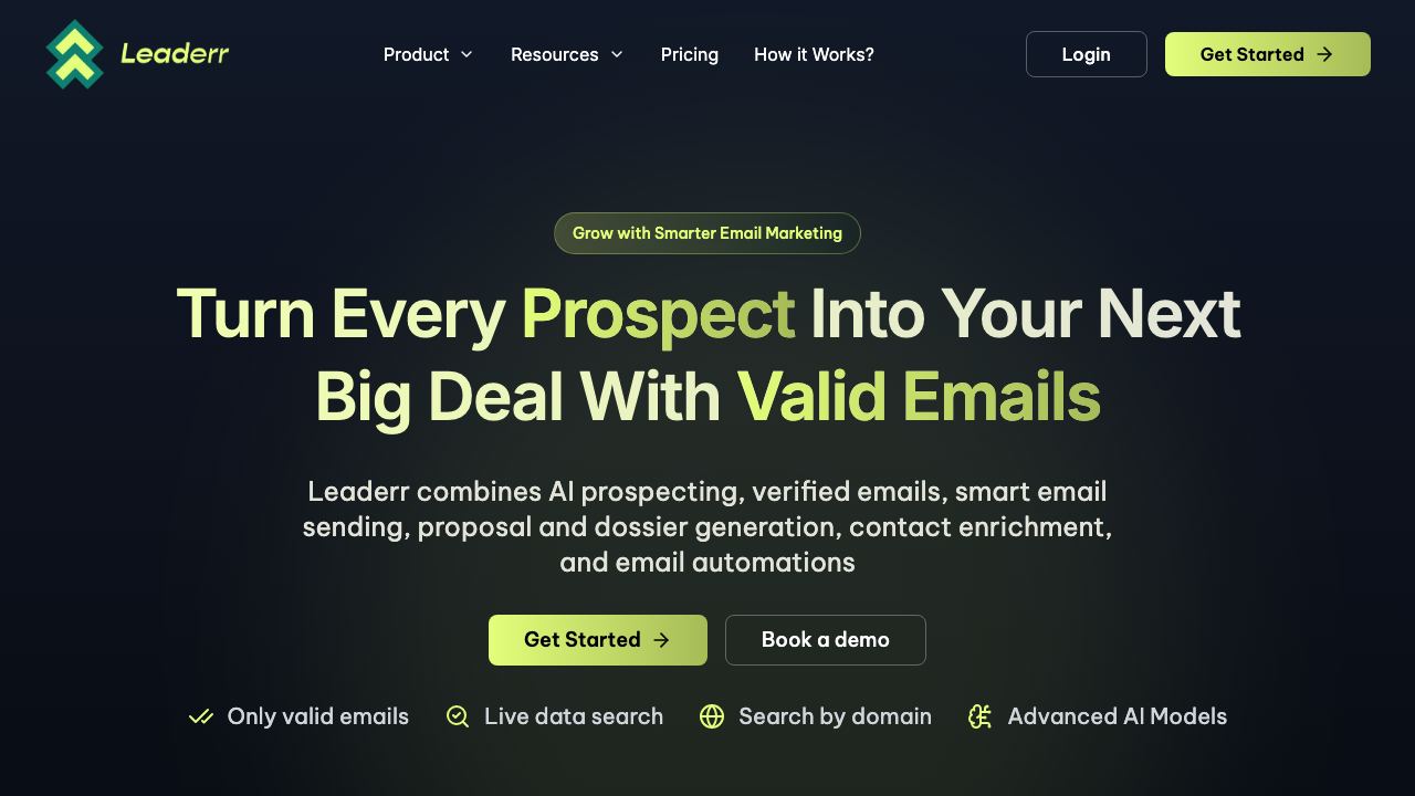 Leaderr.io 网站截图