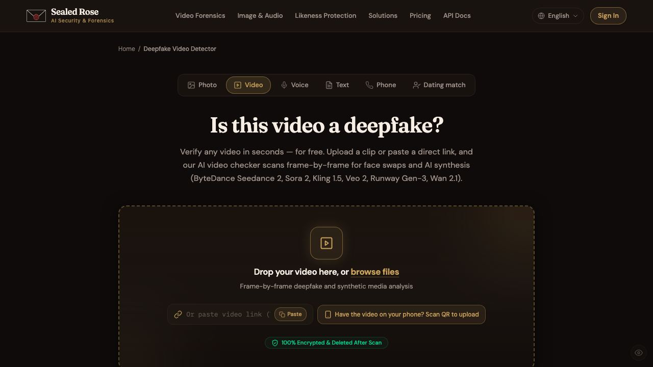 Sealed Rose AI Deepfake Detector 网站截图