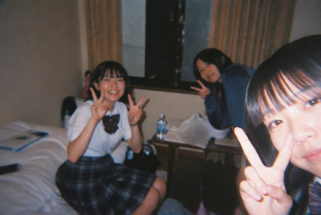 Nostalgic Disposable Camera Snap Prompt