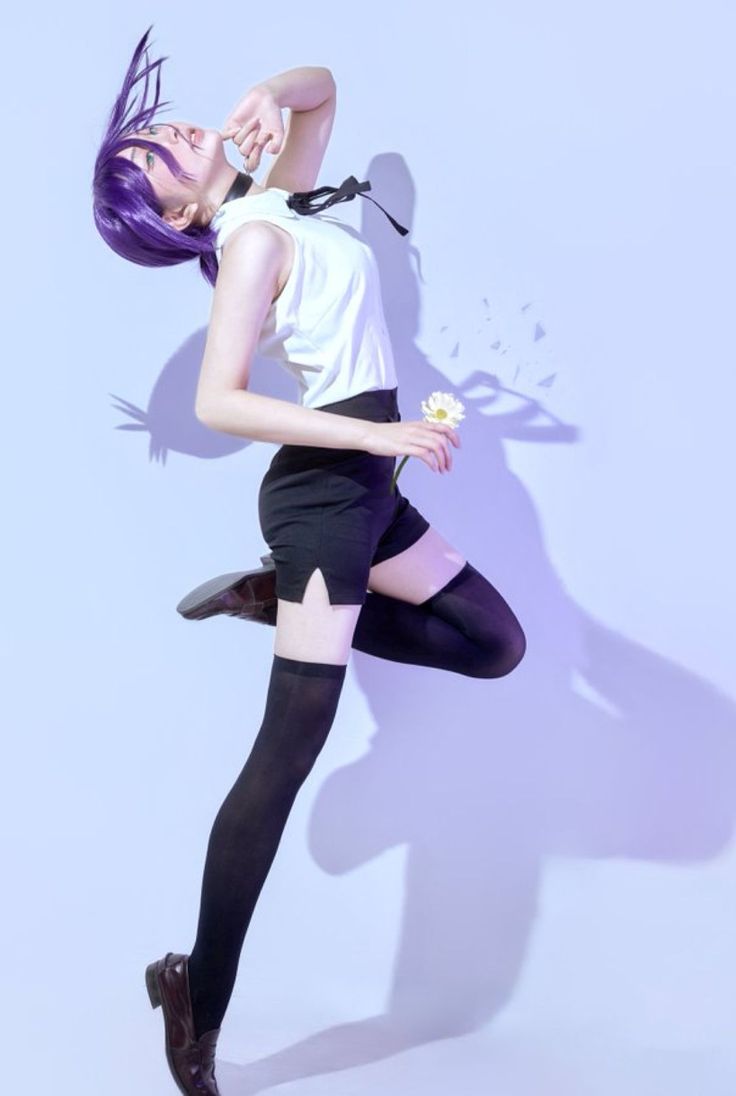 Precise Pose and Composition Replication Prompt